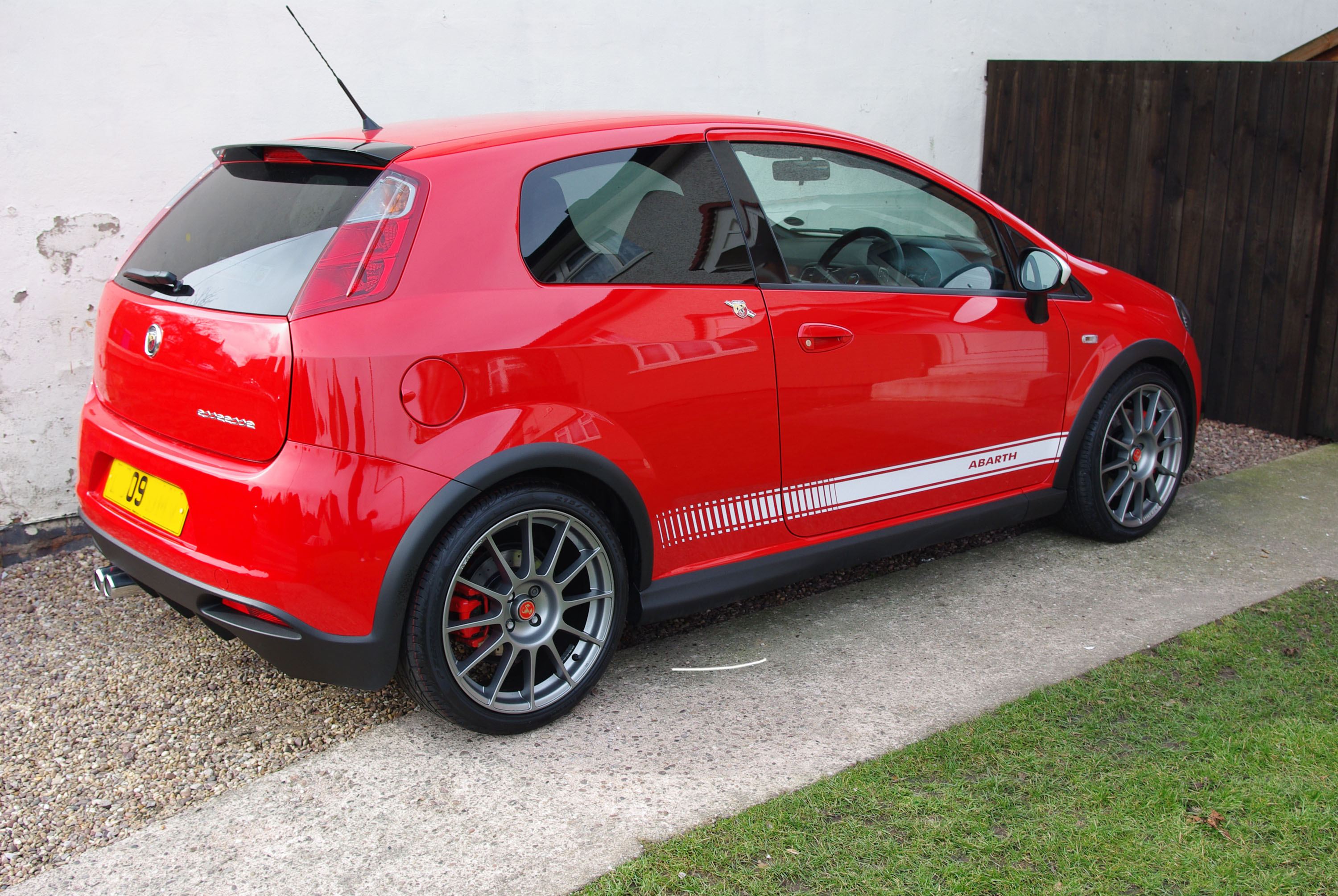 Abarth Grande Punto 14 TJet SS 180 BHP Full Leather Subwoofer