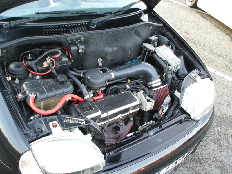 Engine Bay - needs cleaning!