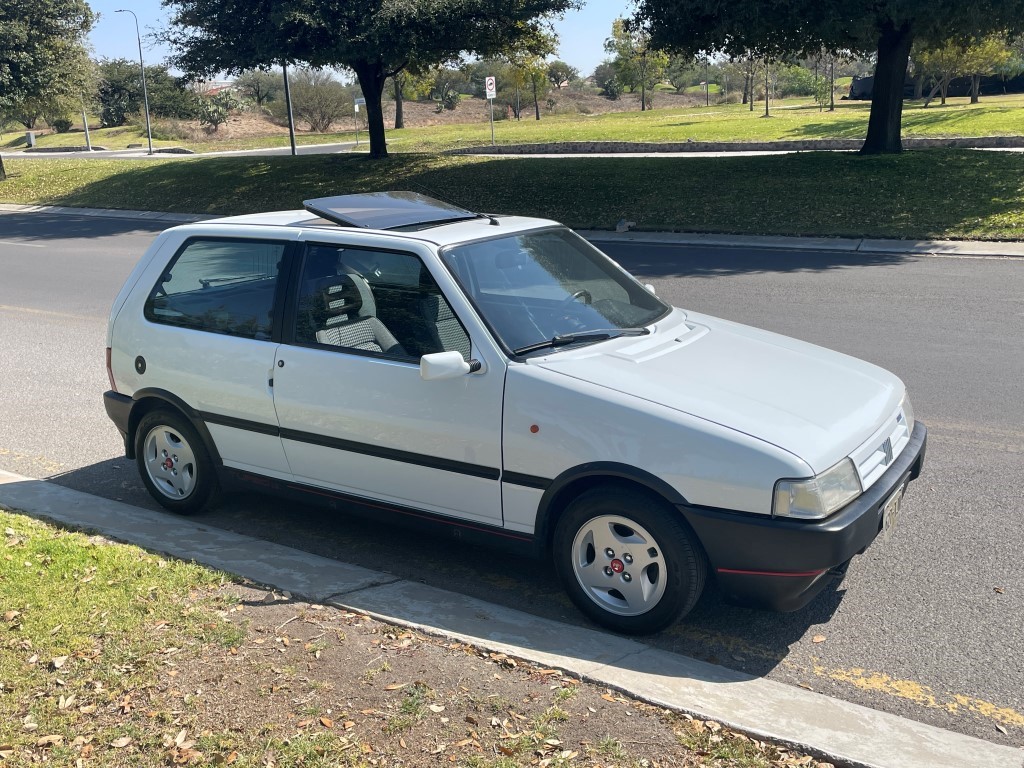 23.01, 1993 Fiat UNO 1.4 Turbo i.e., vmg (10).JPG
