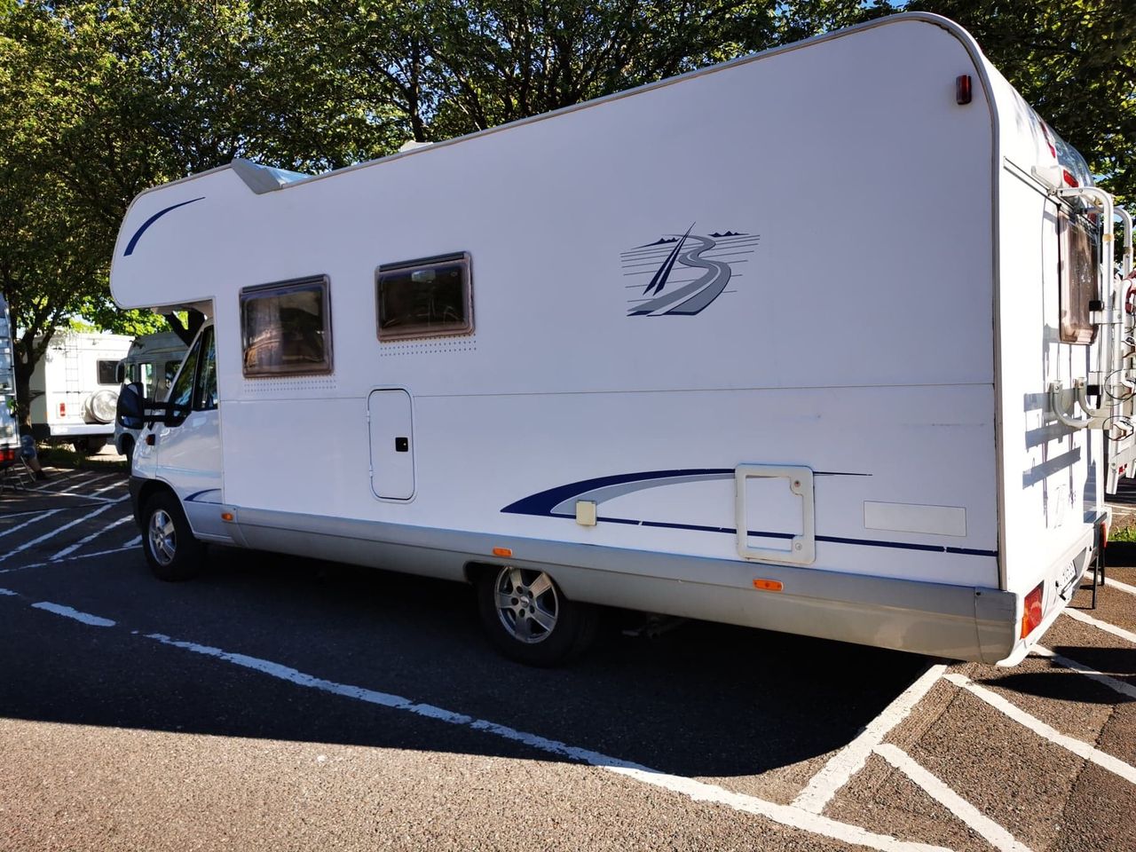 Camper1.jpg