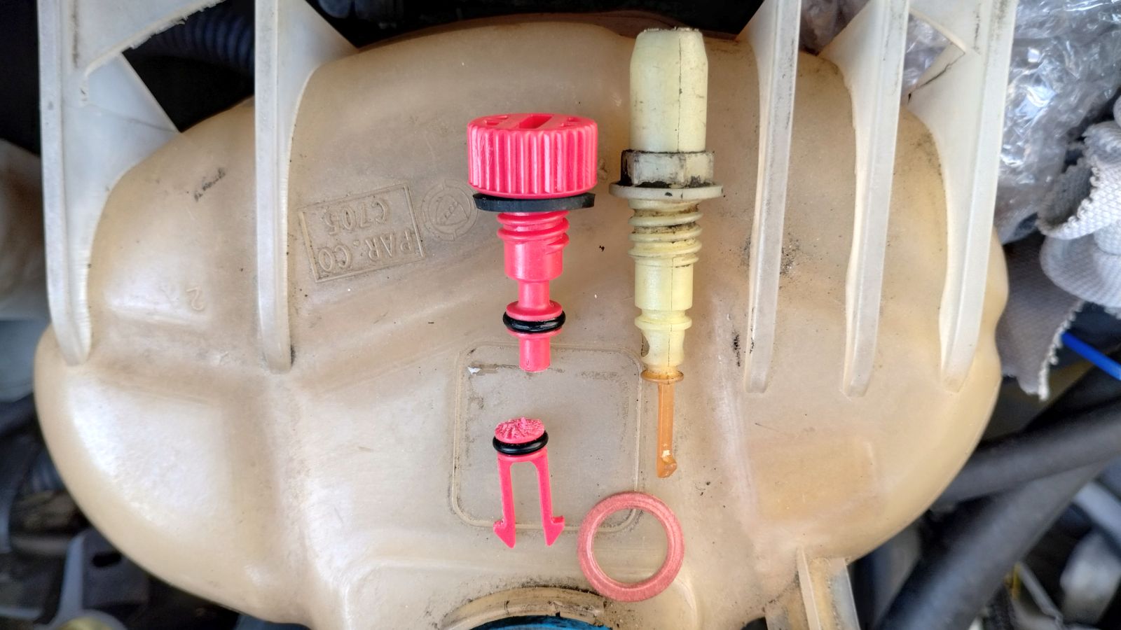 Cheap_substitute_for_Mercedes_&_BMW.jpg