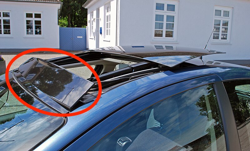 Fiat_Grande_Punto_Dynamic_2dr_Skydome_1.4_8V_2007_open_roof.jpg