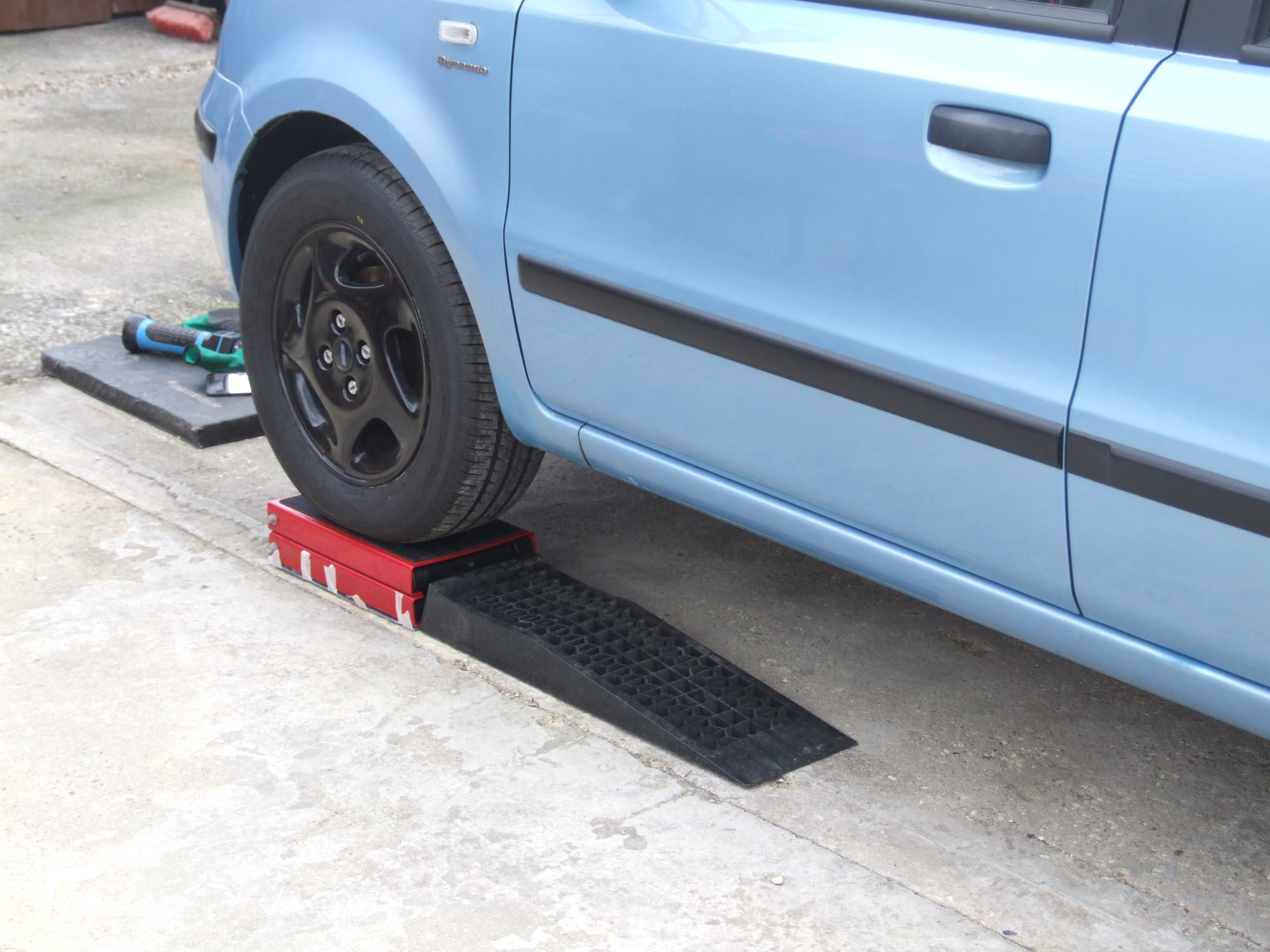 Mcycle lift front Panda (2).JPG