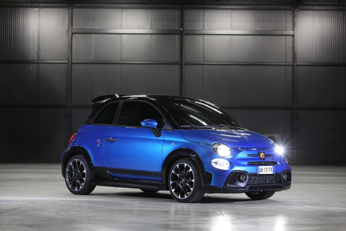 NewAbarth695Tributo131rally(2) (Medium).JPG