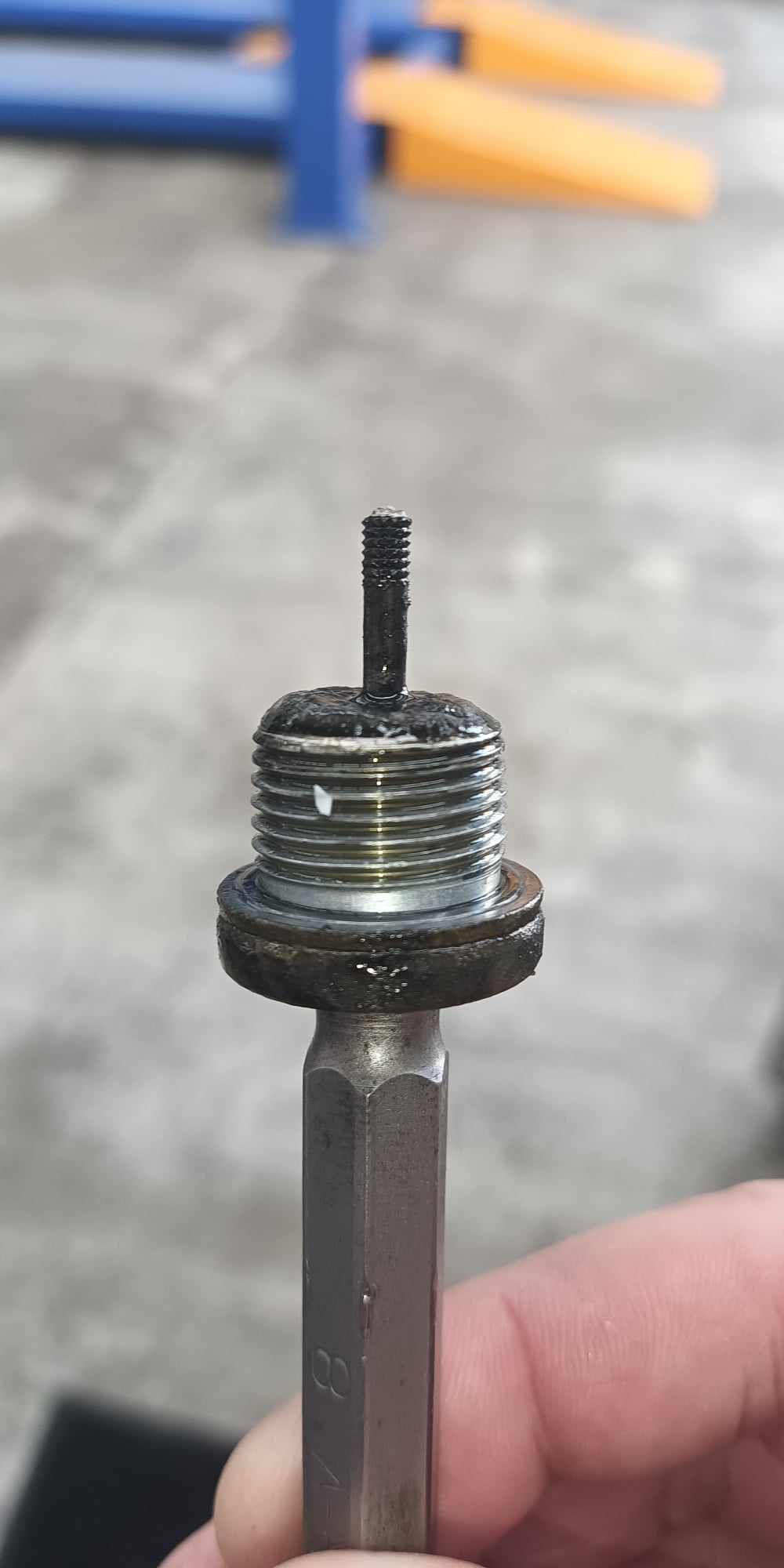 Pin.jpg