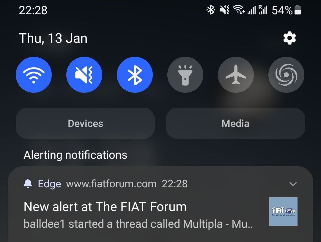 Screenshot_20220113-222827_One UI Home.jpg