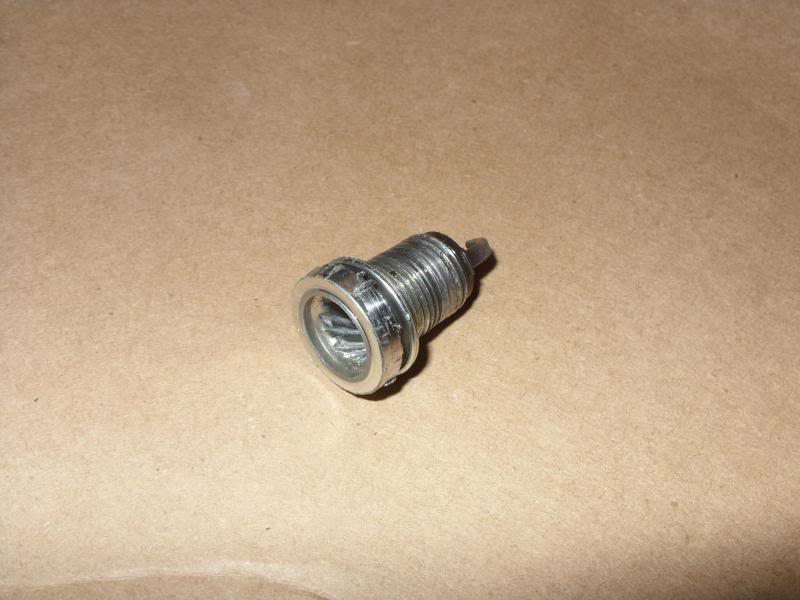 SN851049.jpg