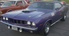 Plymouth_Barracuda_1971.jpg