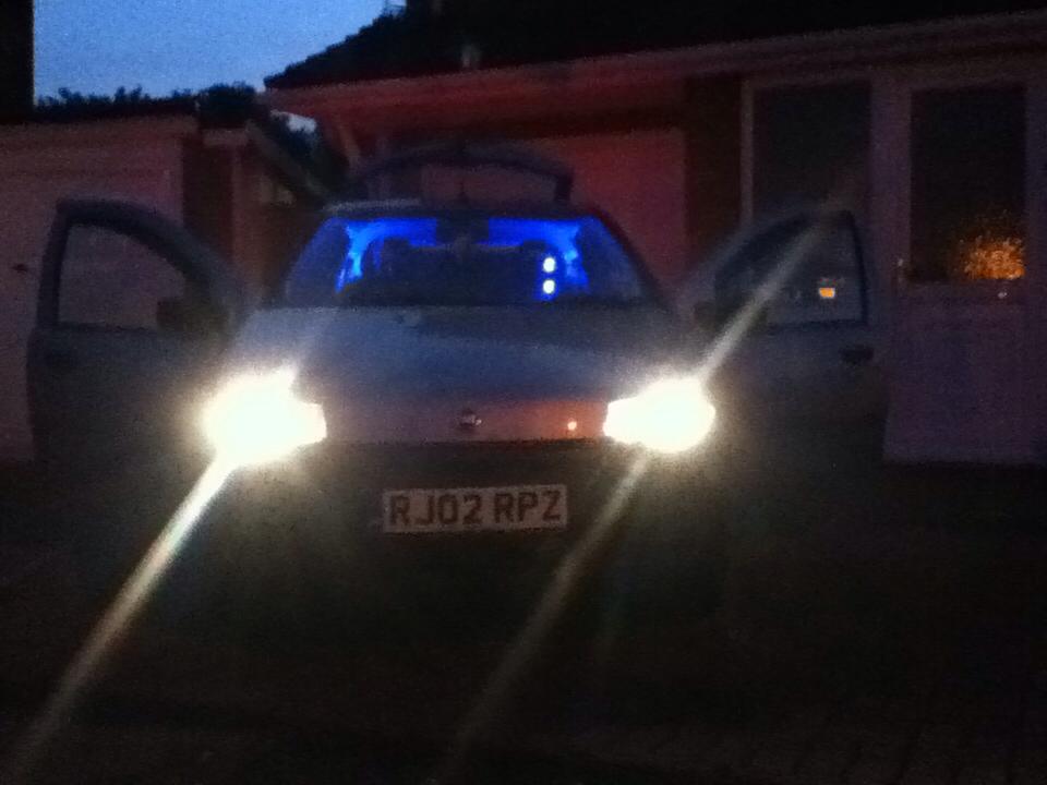 12106