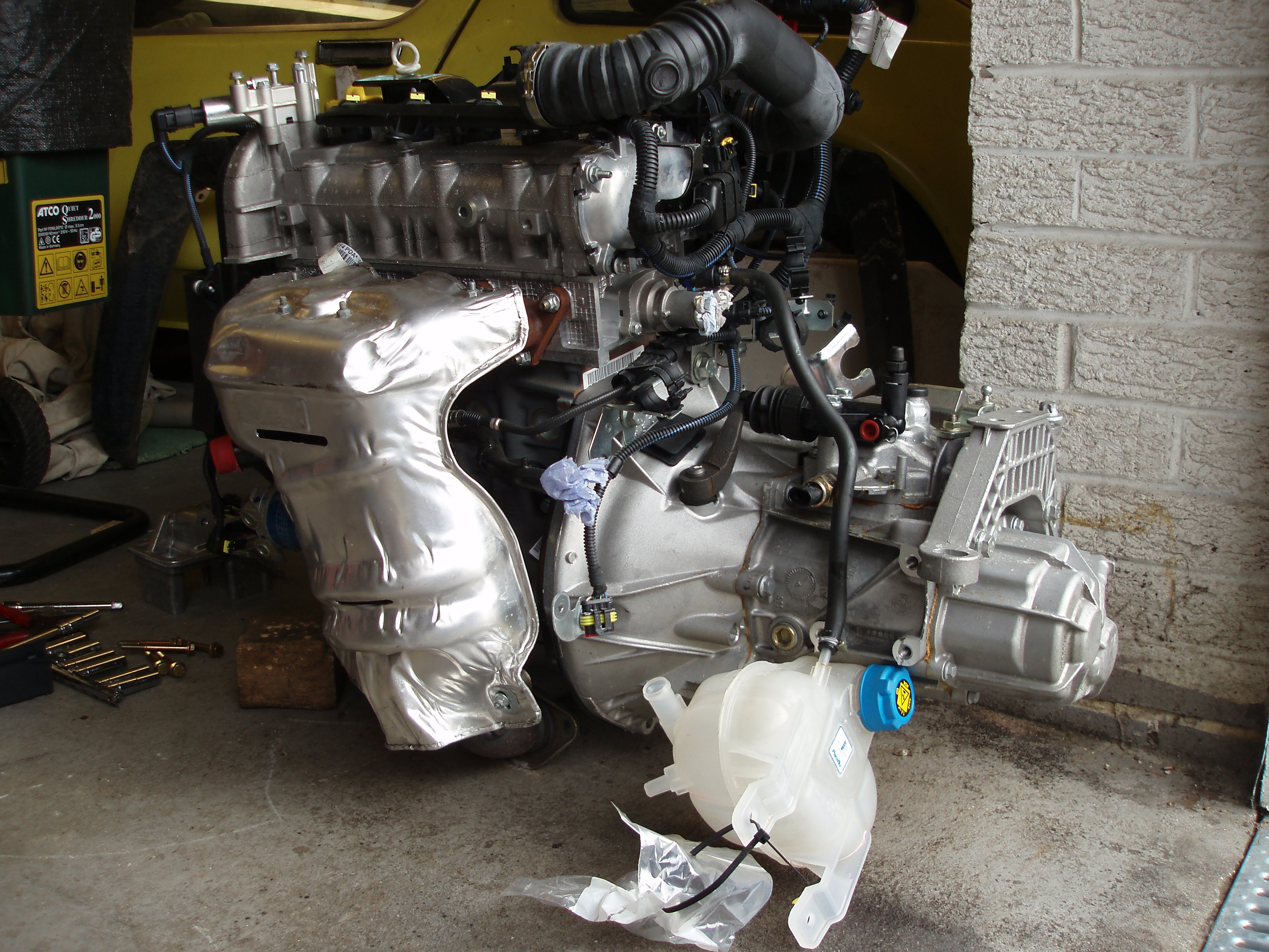 1368cc 16V engine for Cinq 2