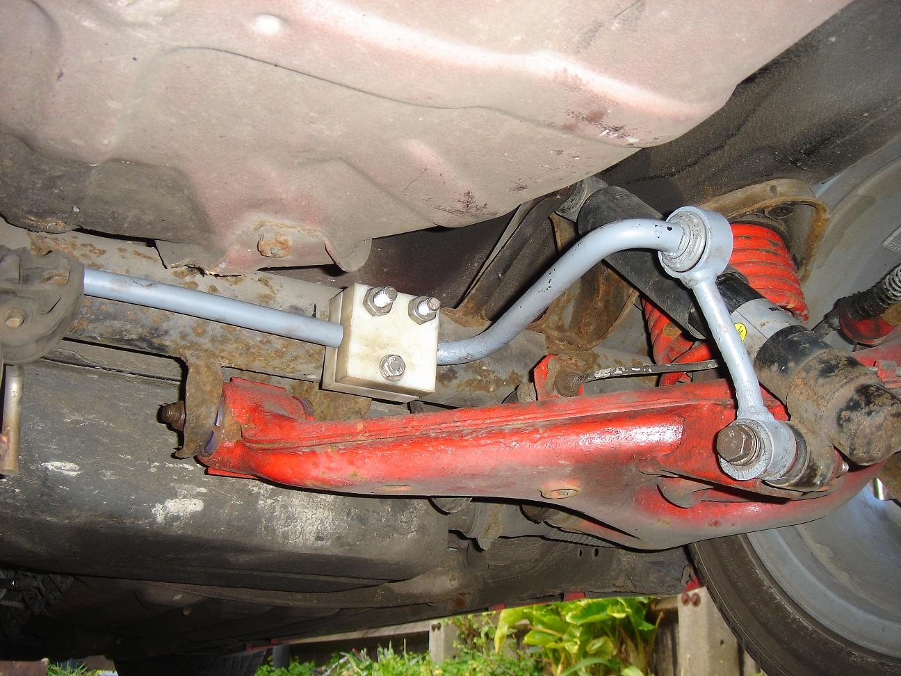 Adz Cinq rear anti-roll bar (VX Carlton?)