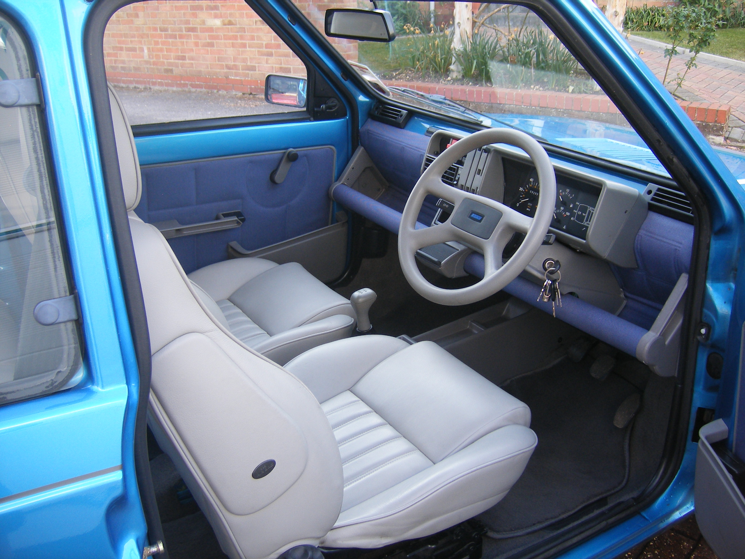 Alfa 156 seats in Panda