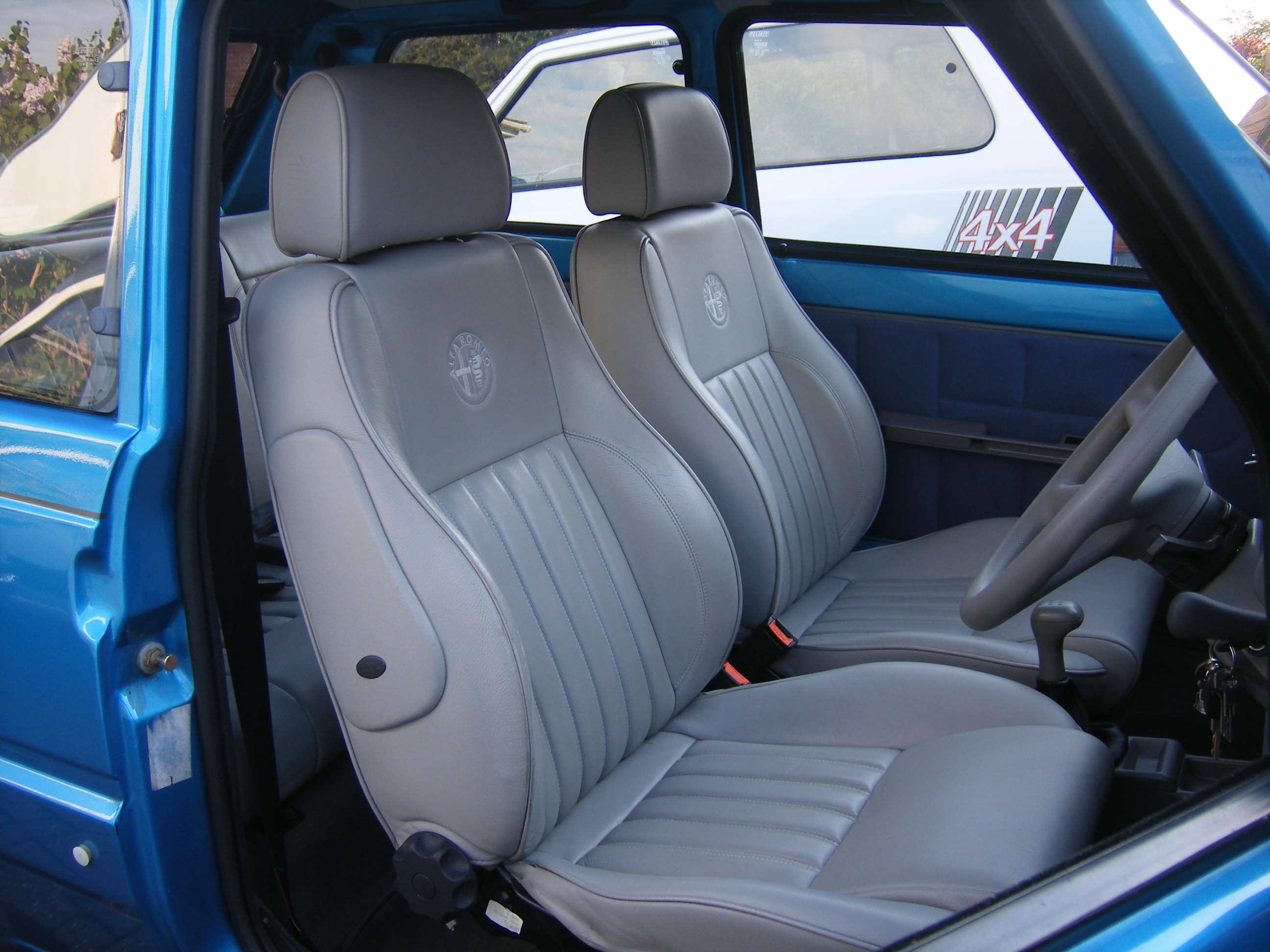 Alfa 156 seats in Panda