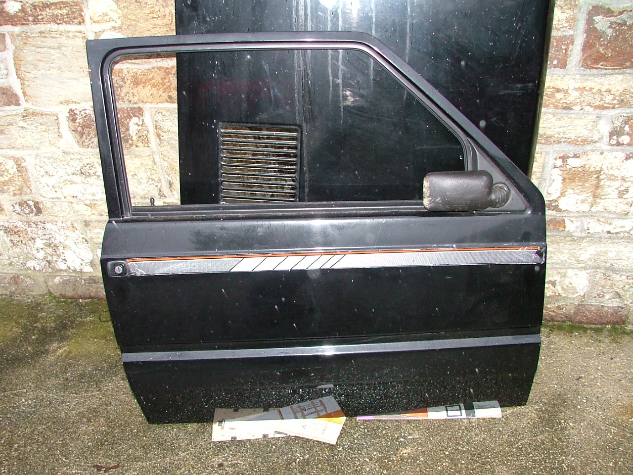 Black Classic Panda doors and bonnet