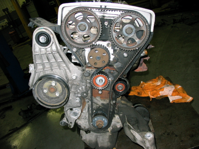 Bravo 1.8 1747 engine crank side