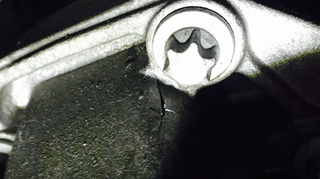 Cracked gearbox casing