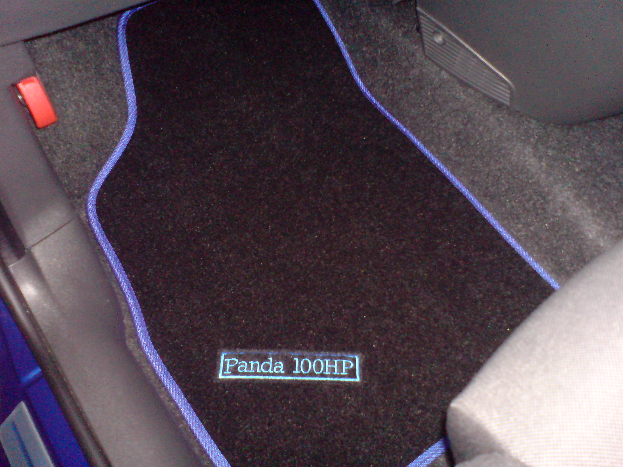 custom mats from ambassador car mats.