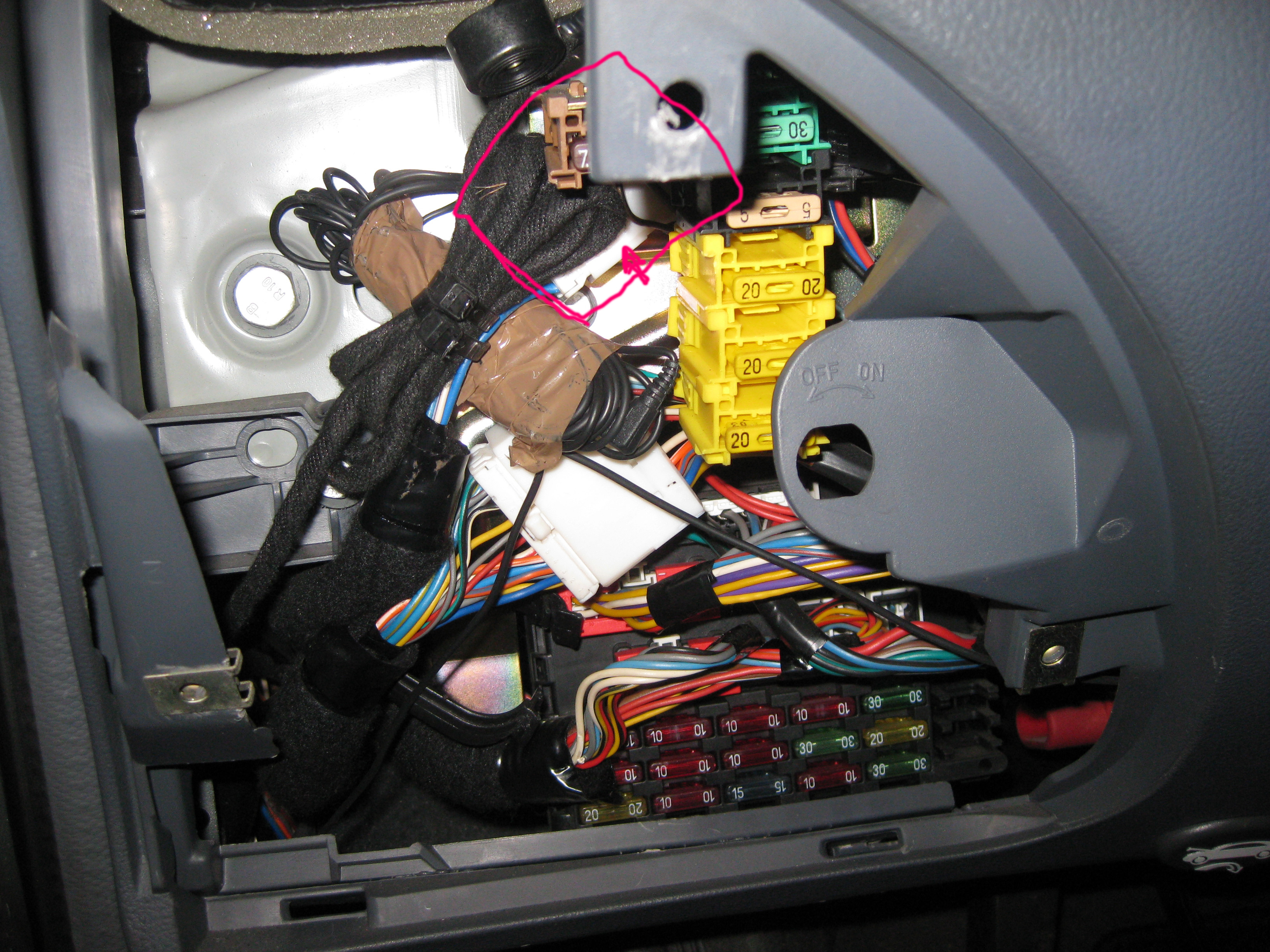 I think this is the six pin connector that is not connected in my car. Are there wires on the other side of that plug on your car?