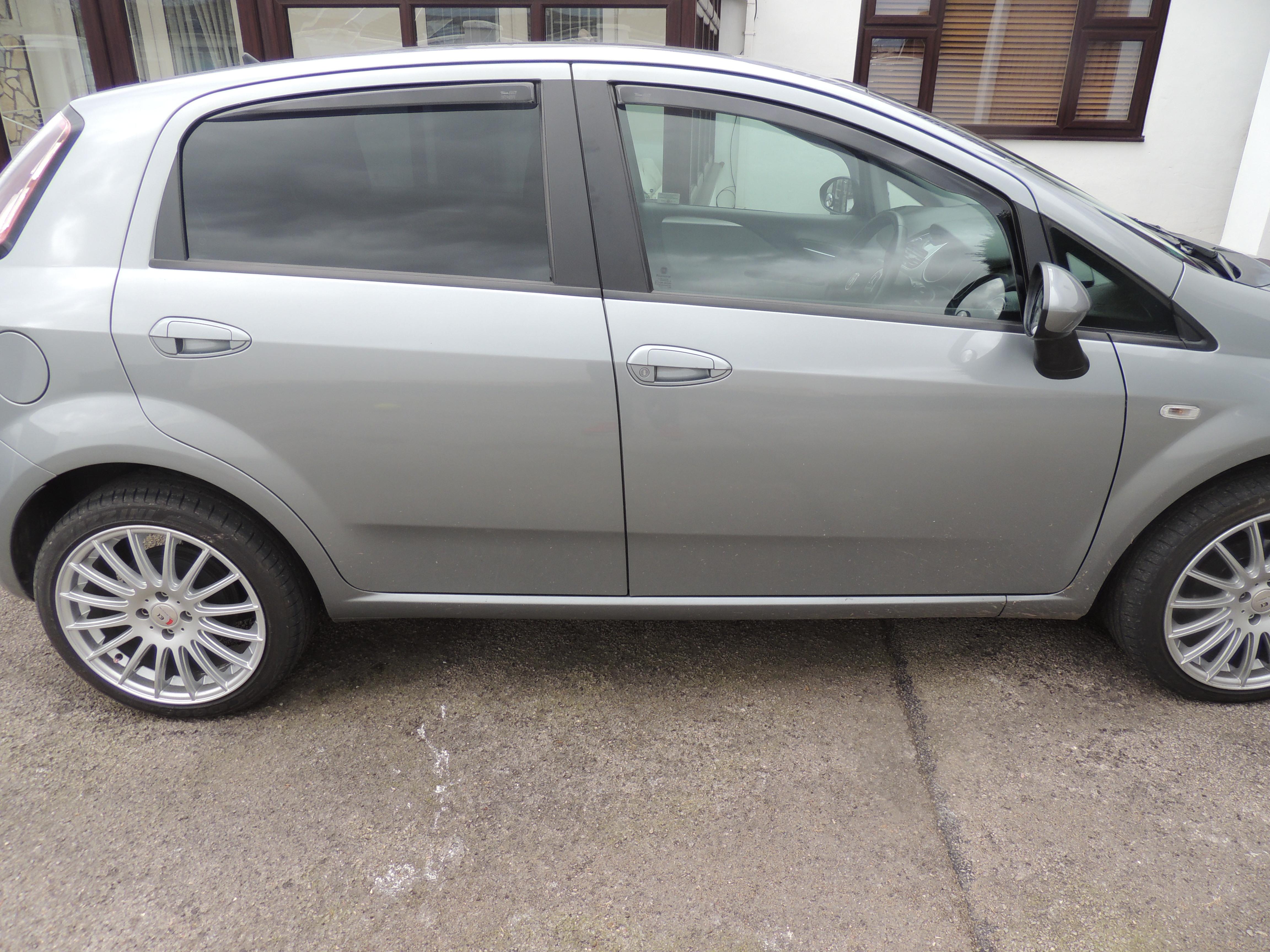 Punto Evo Wind Deflectors FIAT Punto Evo The FIAT Forum
