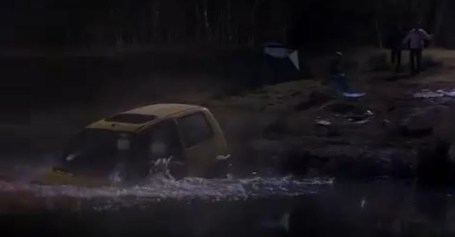 FIATCINQYELLOW.JPG
