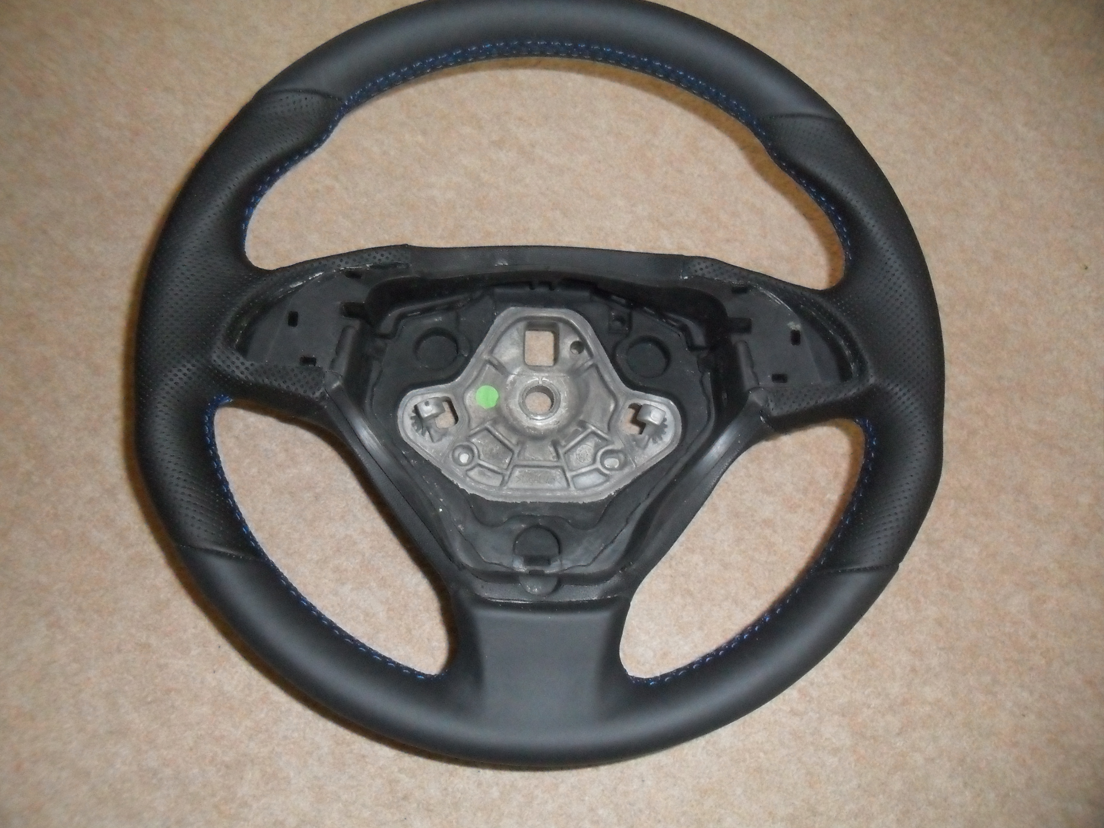 Royal_Steering_Wheels_001.JPG