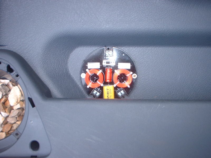 frontspeaker2.JPG