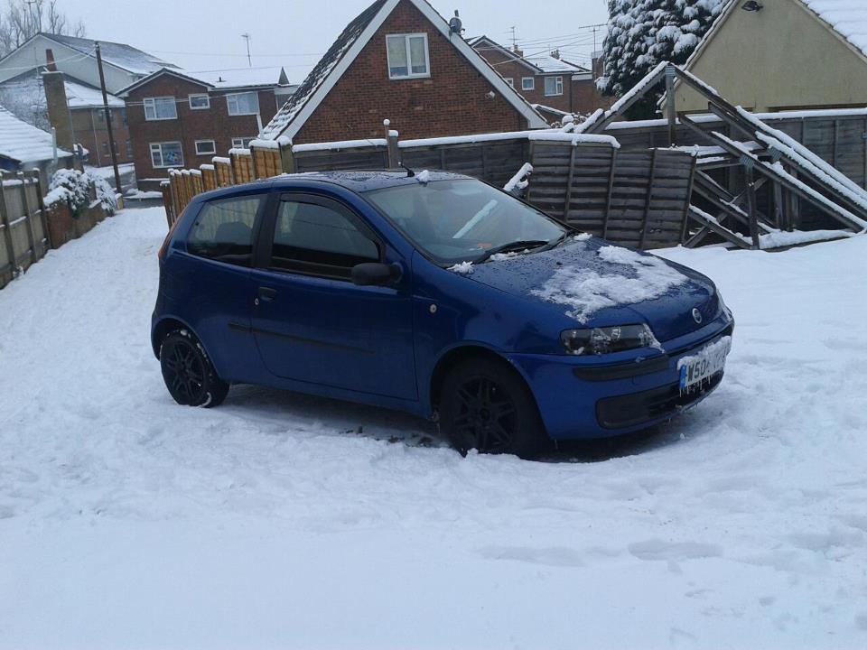 snow_car.jpg