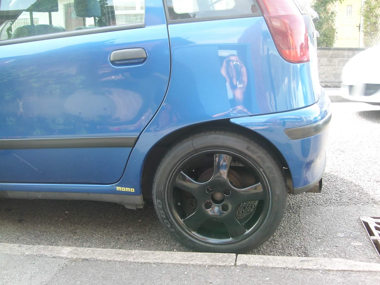 wheeloncar.jpg