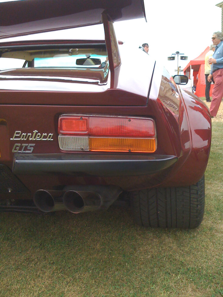 Detomaso_Pantera_rear_2