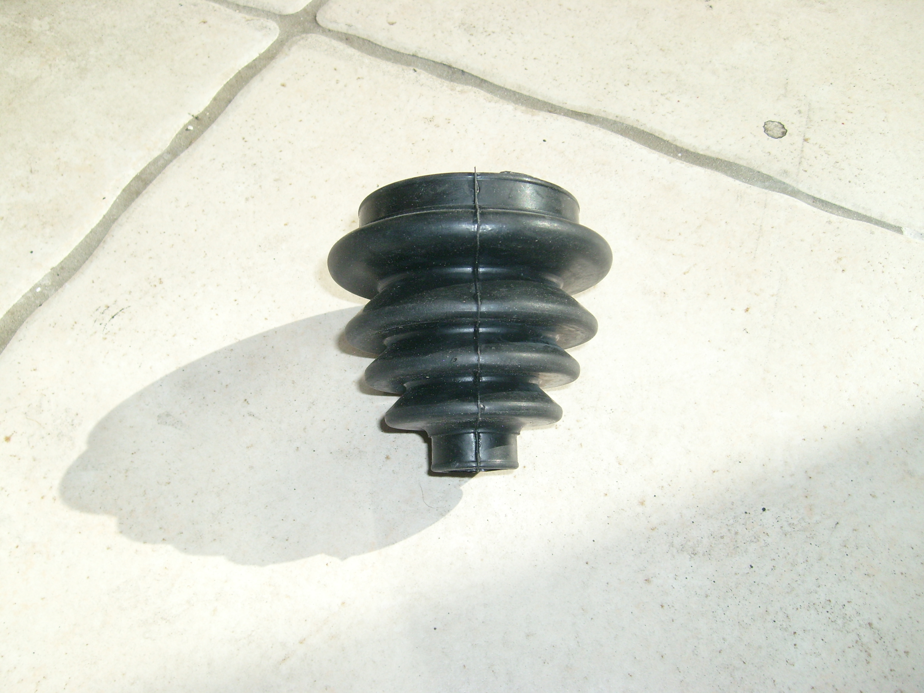 Drive_shaft_outer_boot