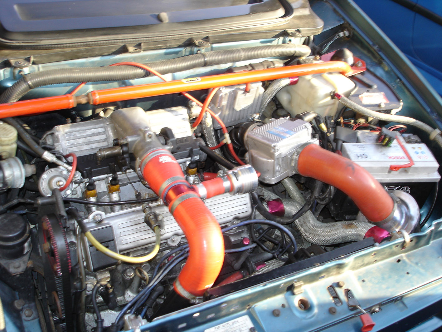 Engine Bay (New Pic!!)