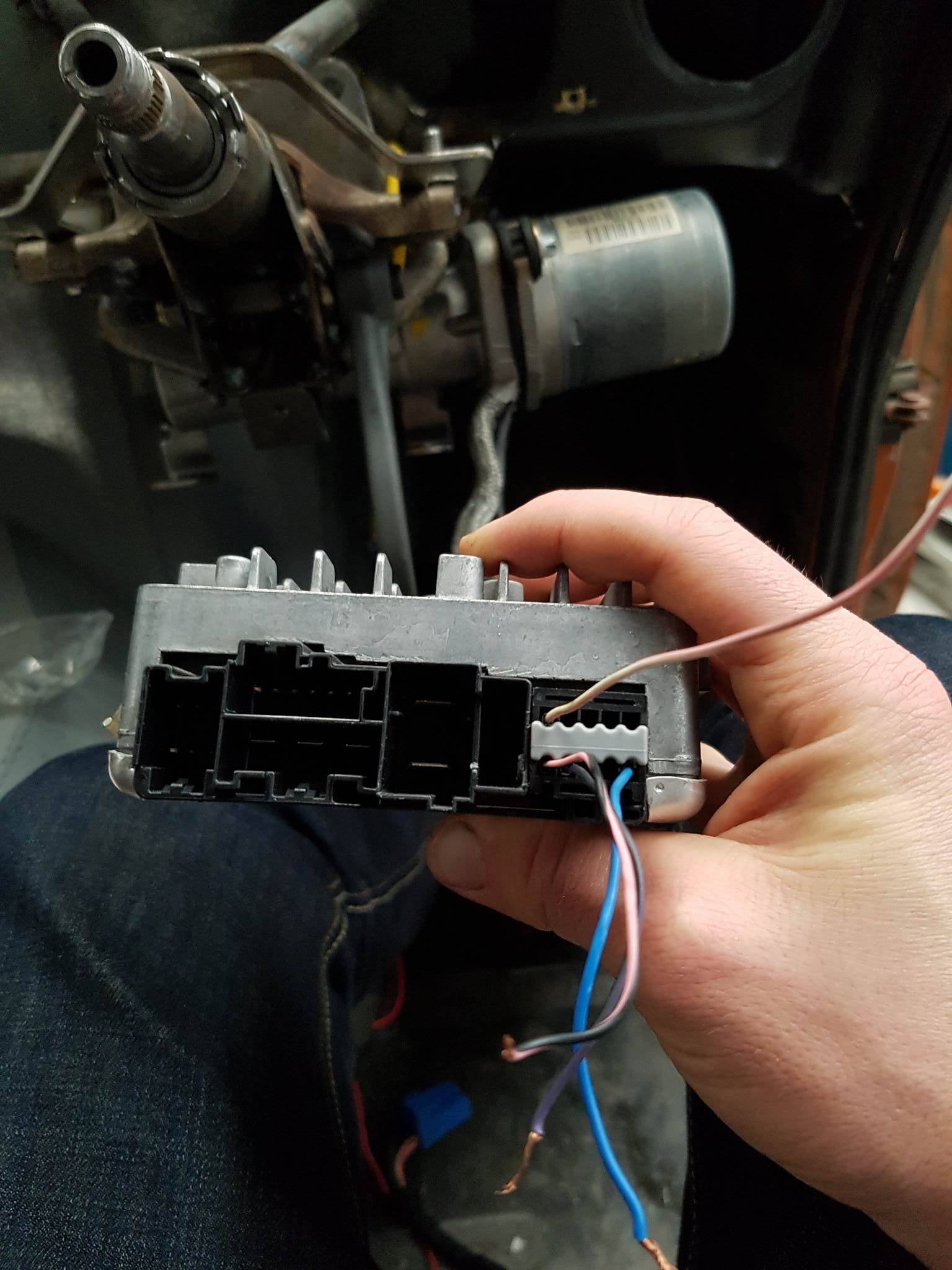 eps ecu plug