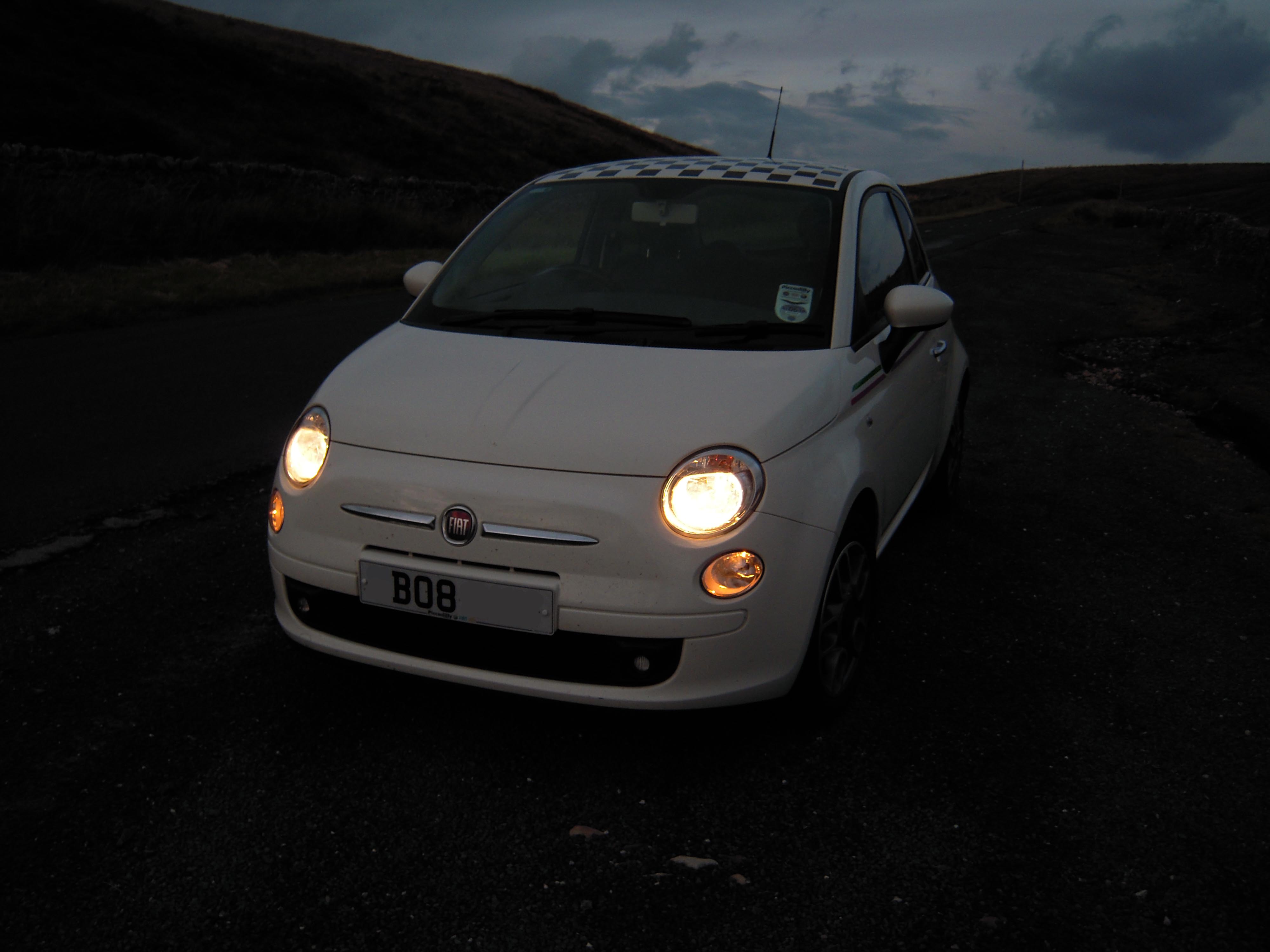 Fiat 500 headlamps and DRLs
