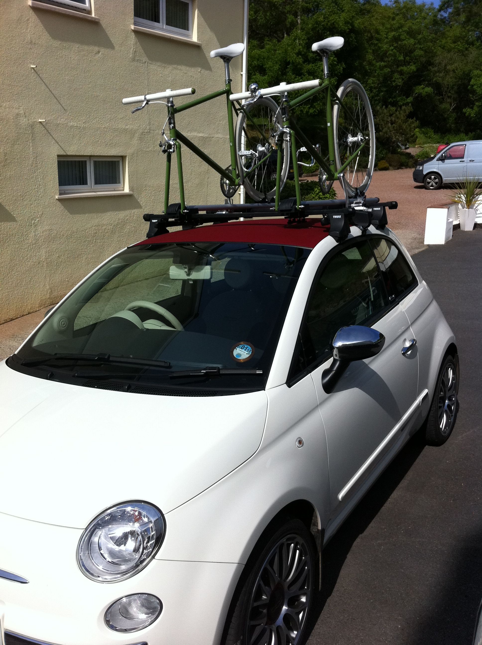 fiat 500c lounge,17 inch Abarth alloys, full roof rack.