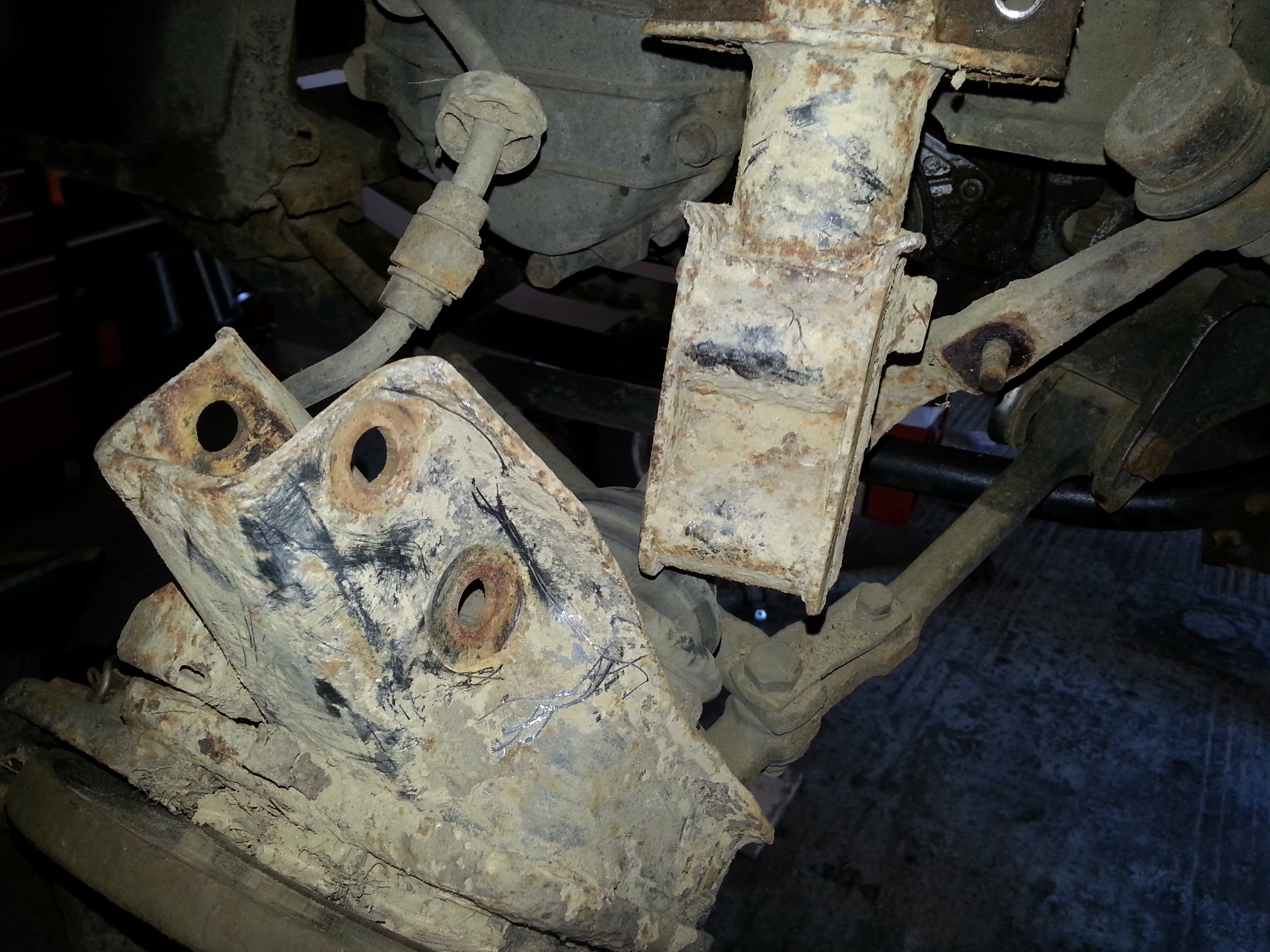 Fitting the 4x4 lift kit