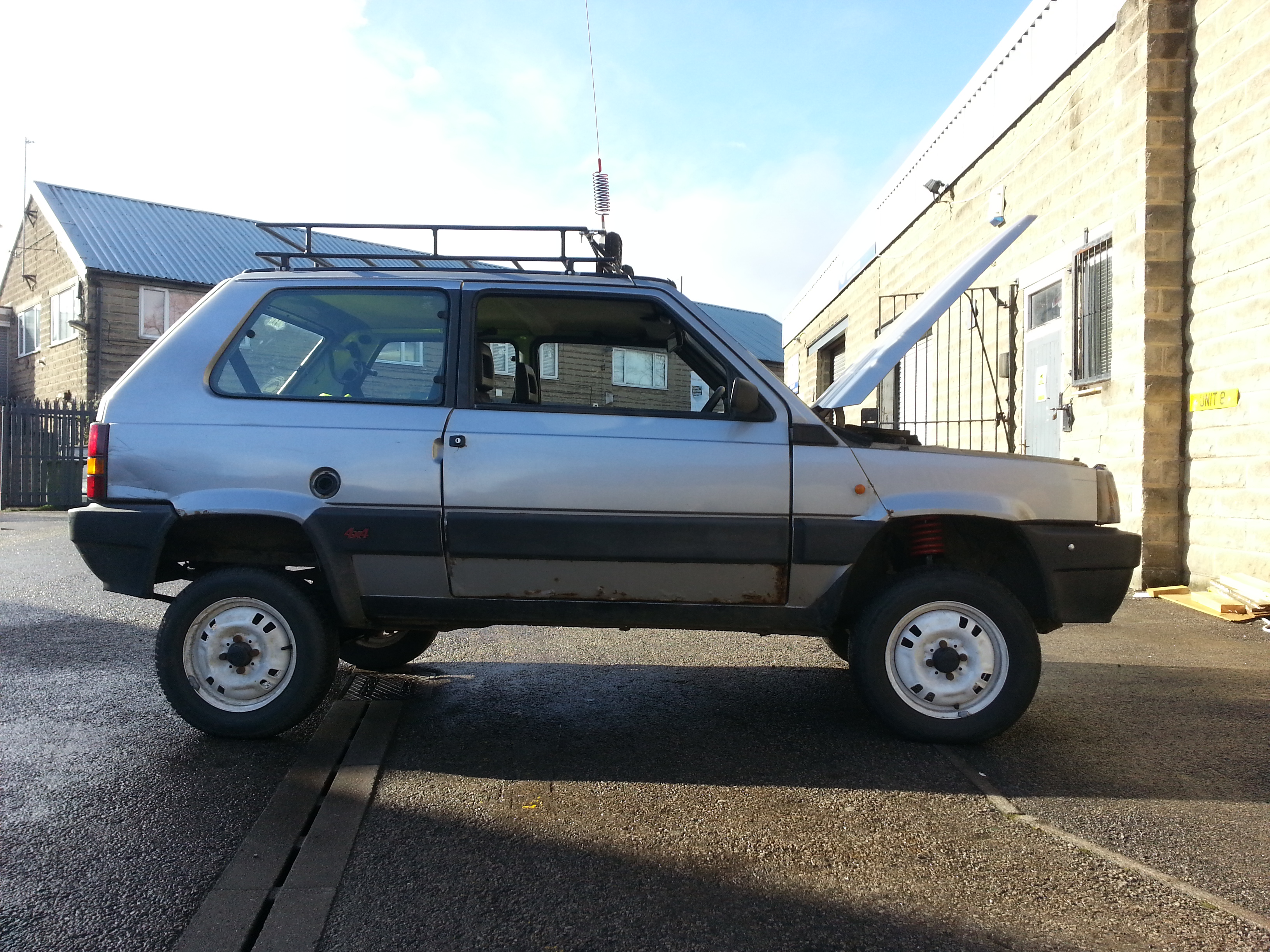 Fitting the 4x4 lift kit