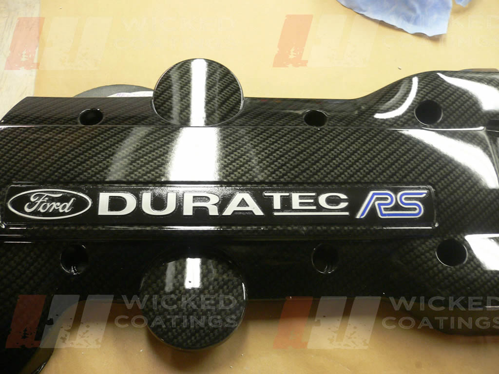 Ford-Focus-RS-engine-cover-carbon-dipped