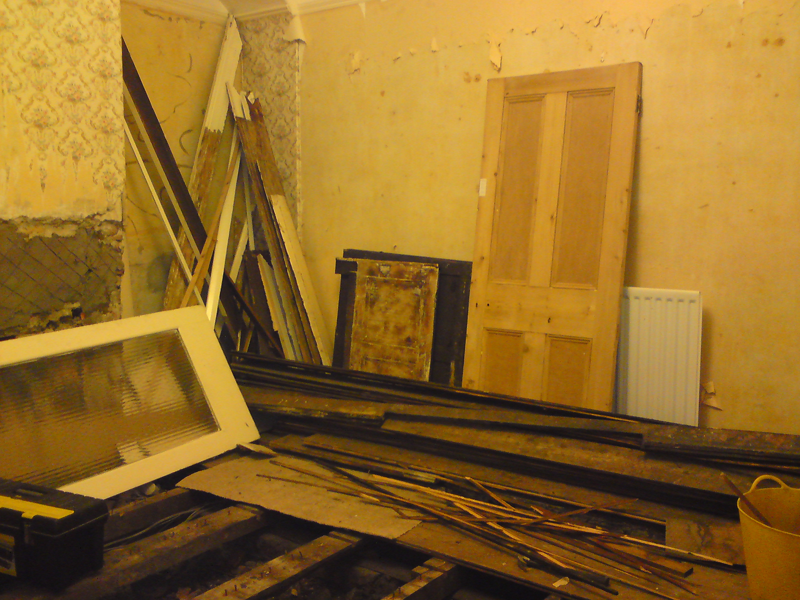 Front room decorating