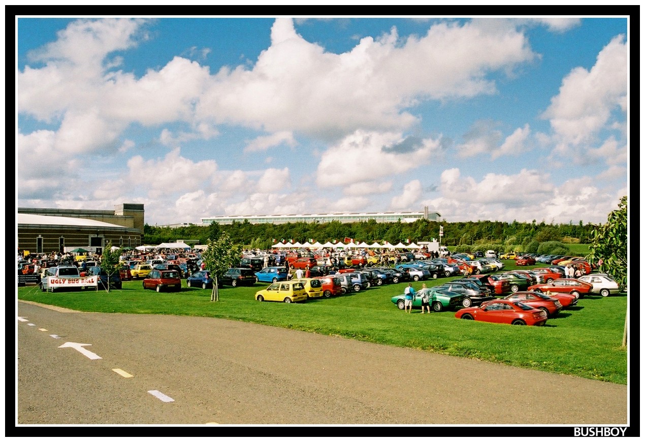Gaydon 2006 - Anotehr look across the show