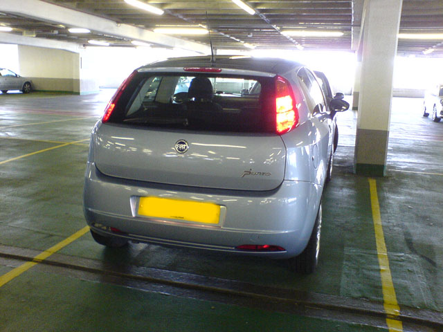 Grande Punto - back