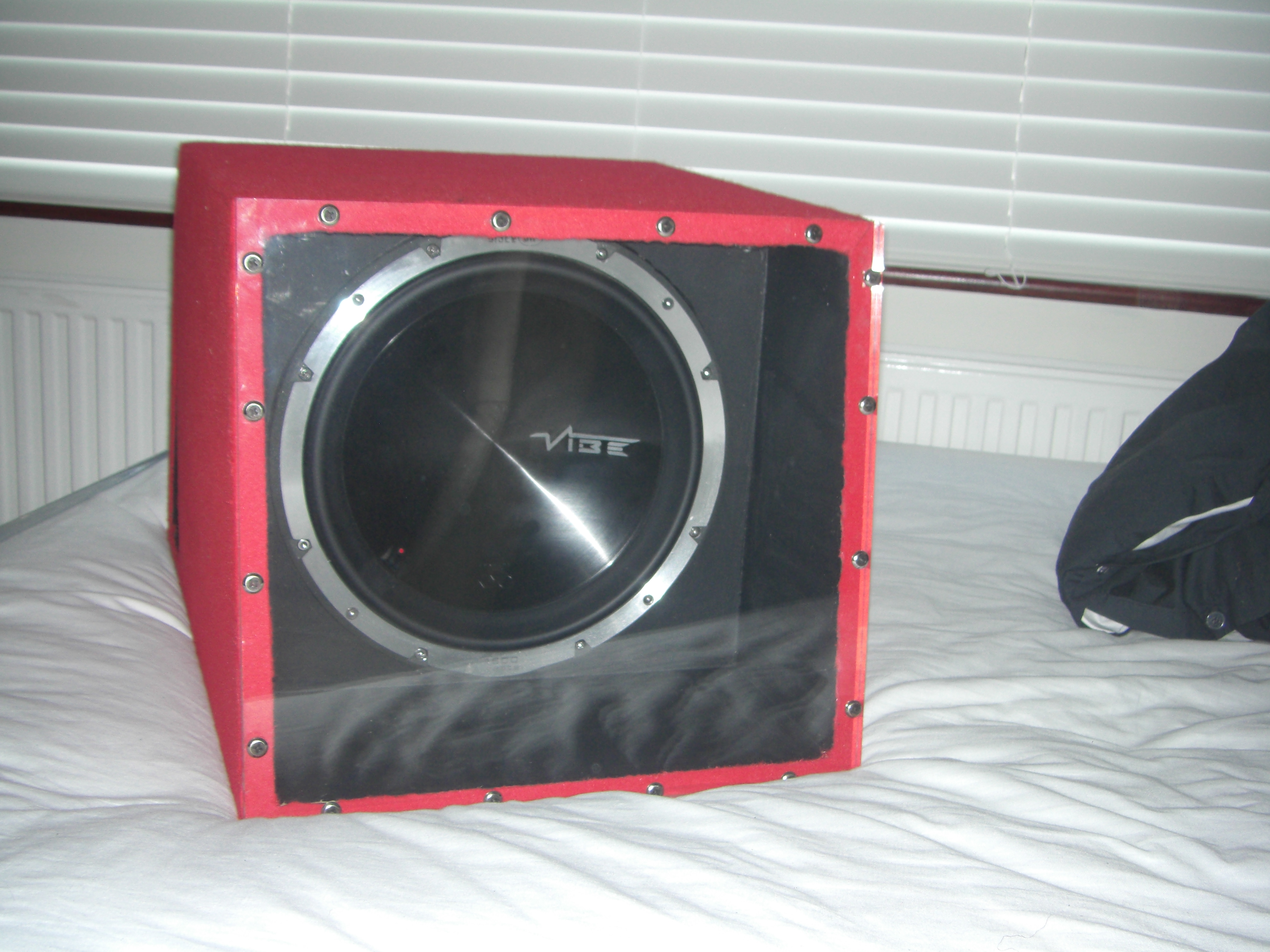 ICE sub, red, vibe 2
