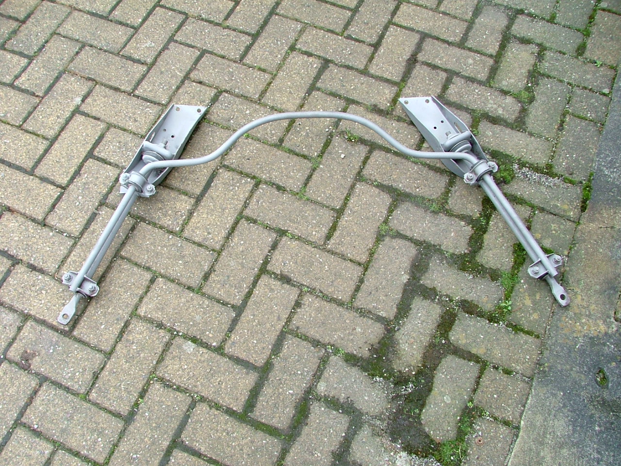 Lancia Y10 anto roll bar