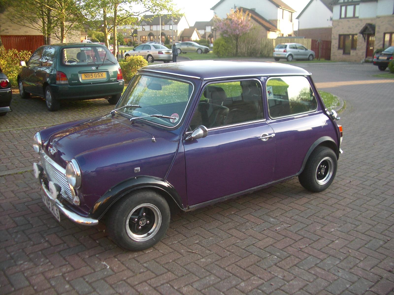 Mini
