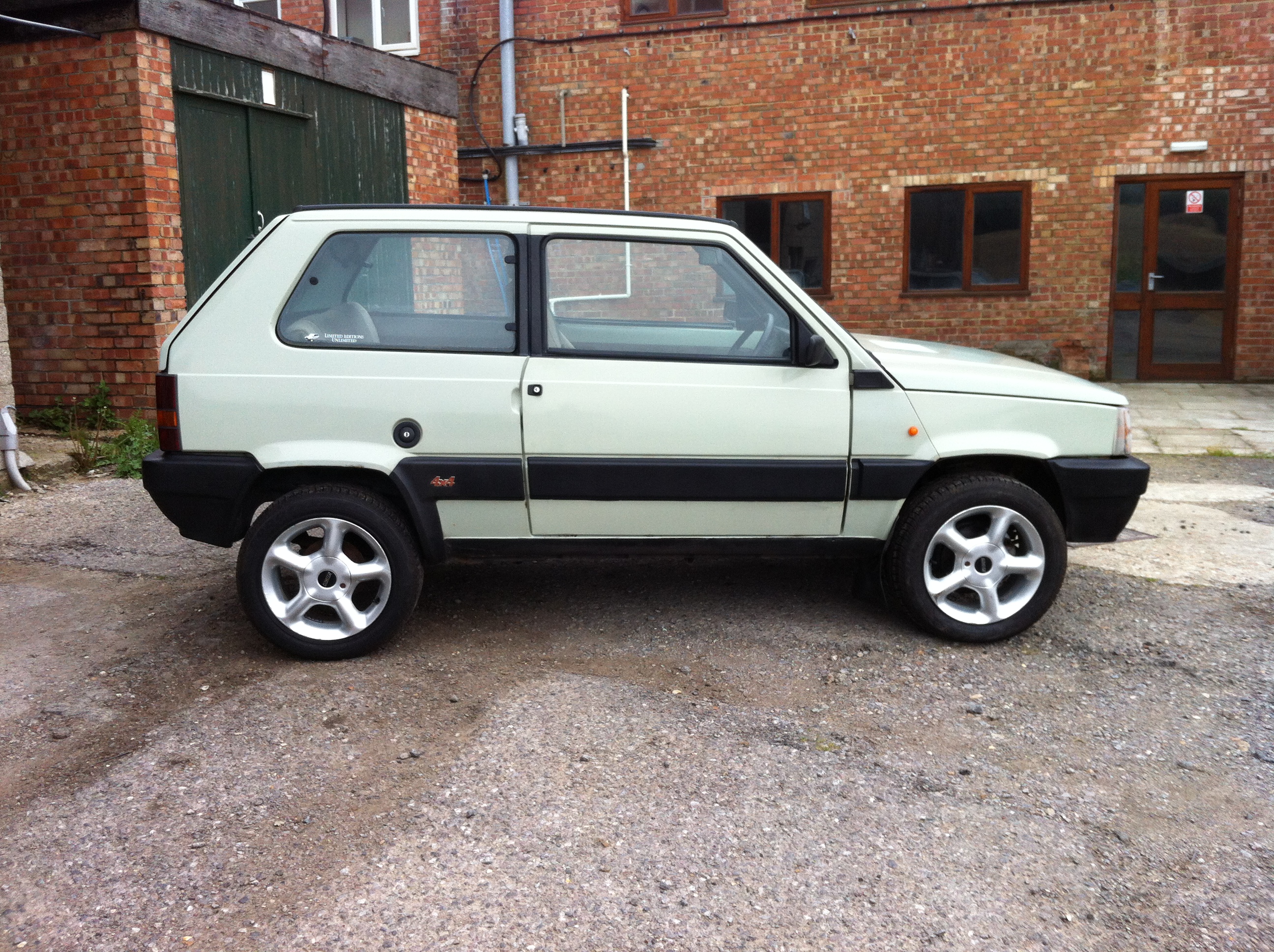 Oslo, Panda 4x4