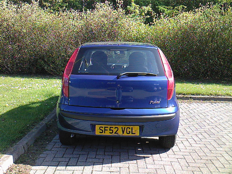 Punto active 1.2i [back]