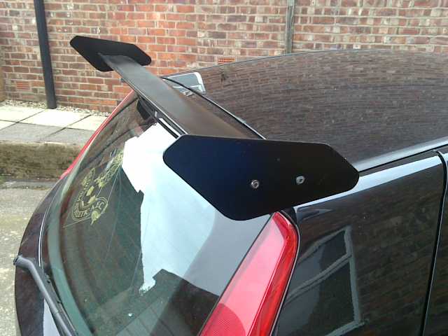 Punto Custom Spoiler