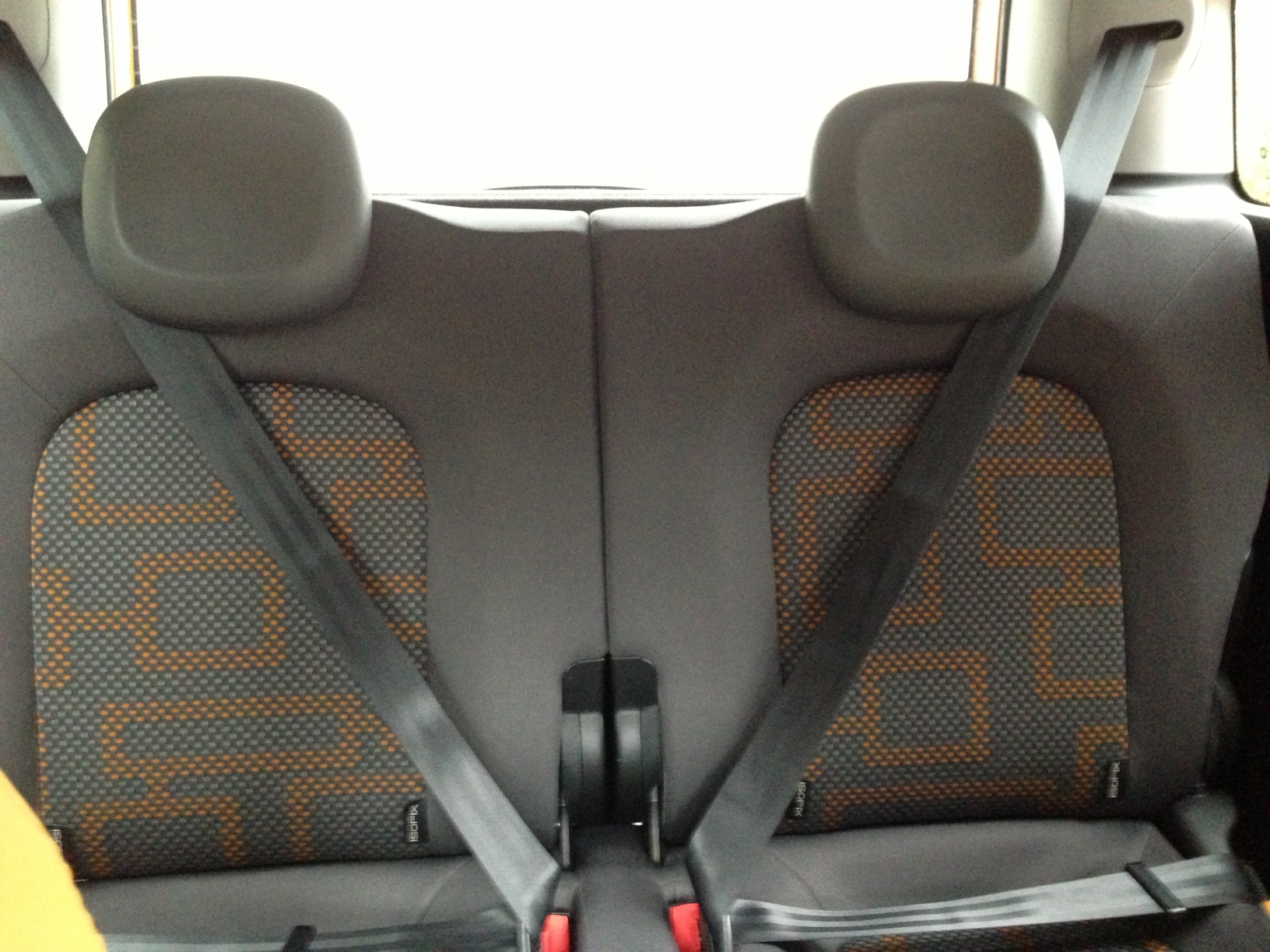 Rear_seats3