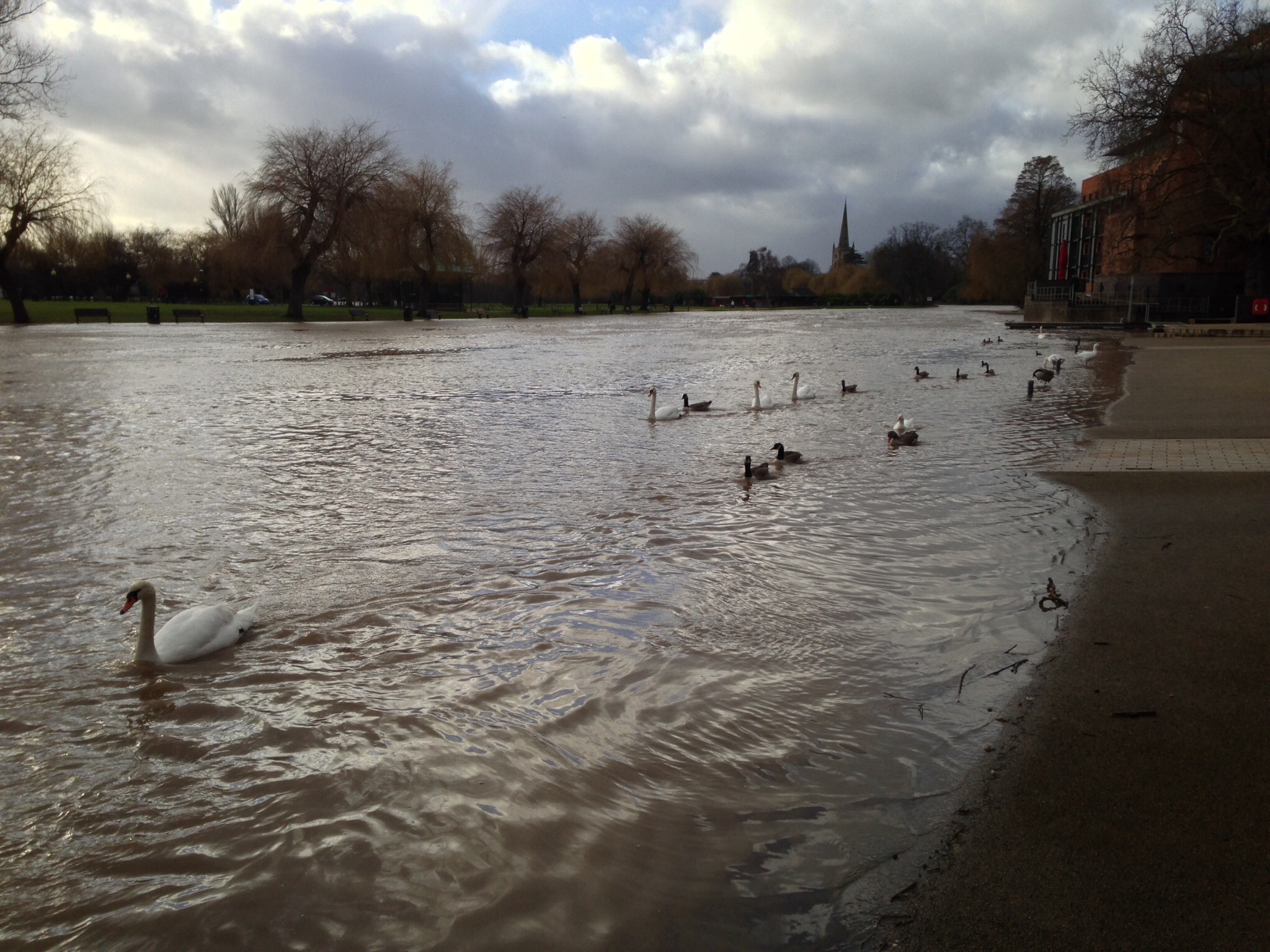 Stratford-upon-Avon floods again