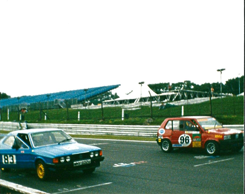 Team pandamonium and mk1 scirocco brans hatch