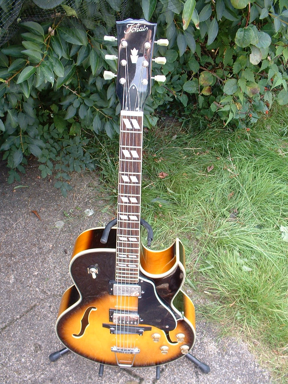 Tokai FA70 Top